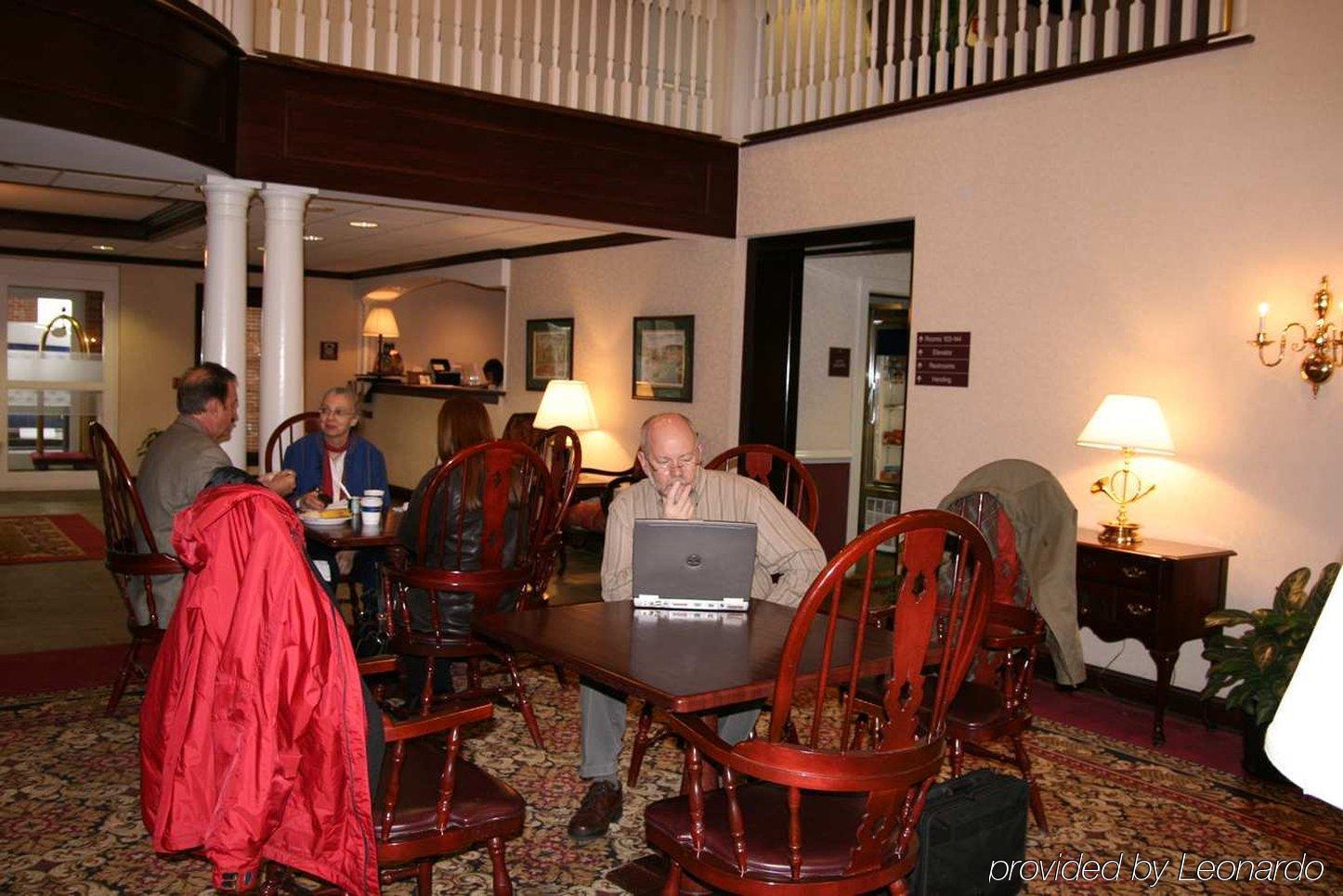Hampton Inn & Suites Bethlehem Restaurante foto